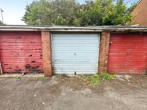 Garage- click for photo gallery